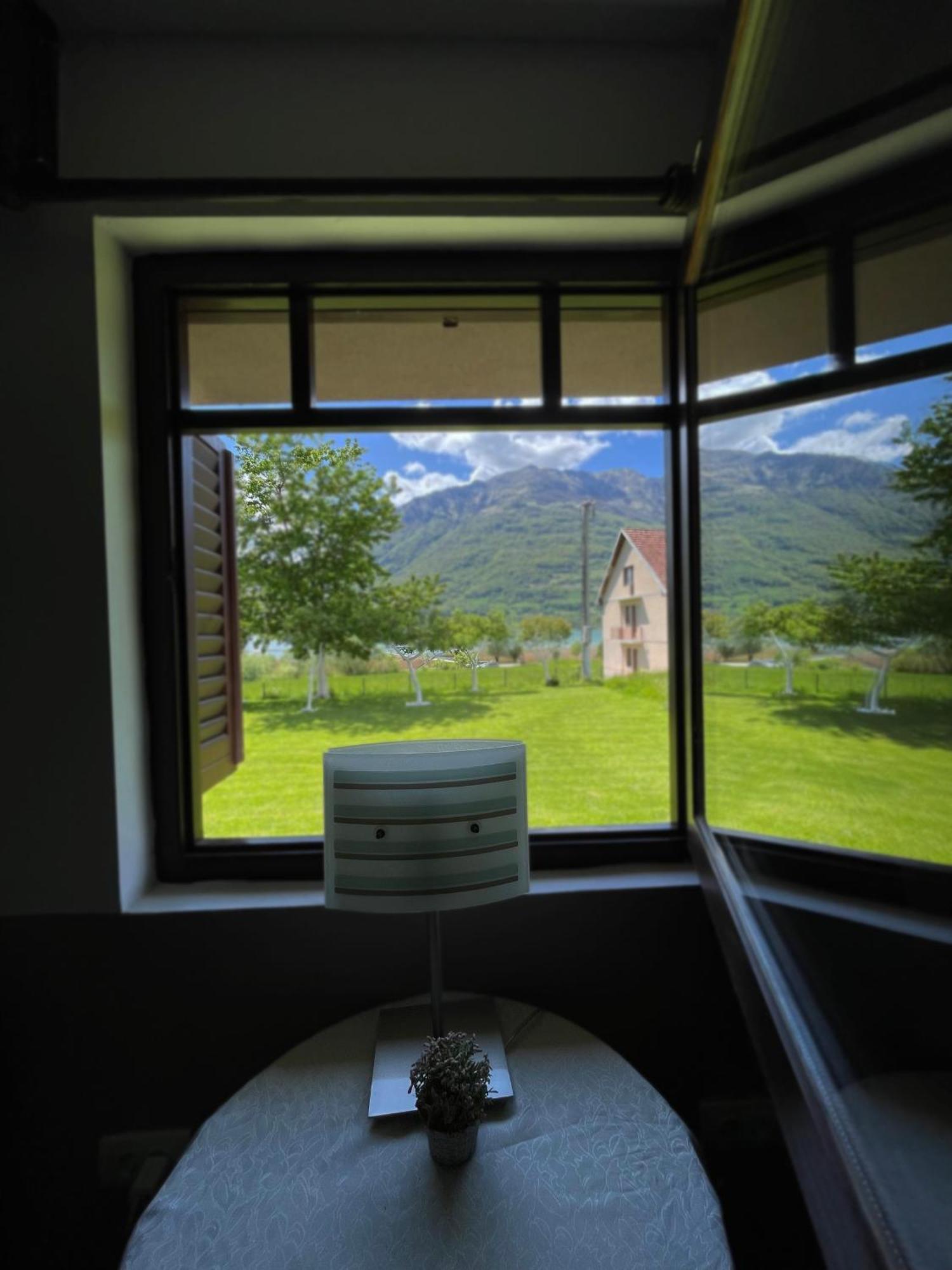 Rooms P&L Plav Buitenkant foto